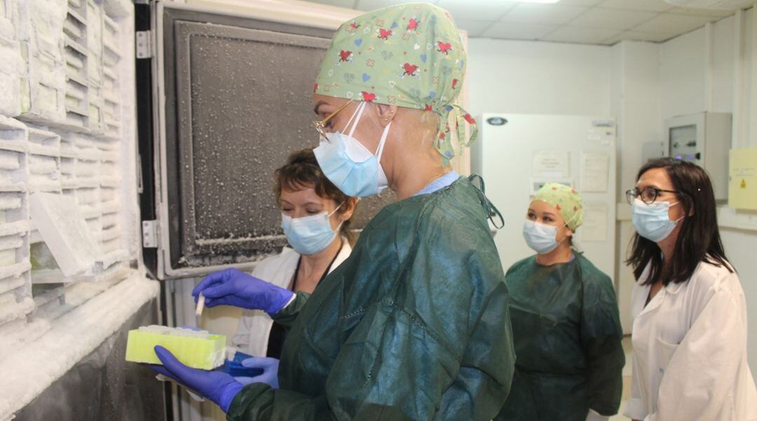 La directora científica del Biobanco, la doctora Cristina Alenda.