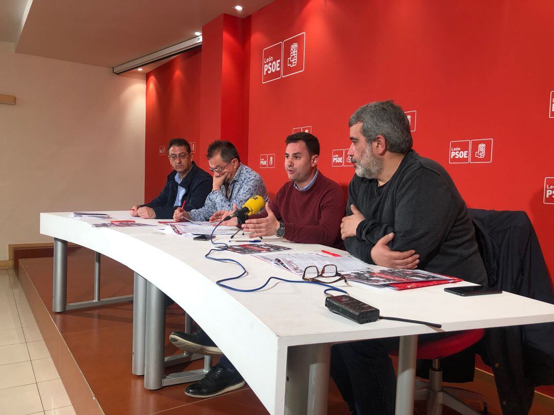 Los candidatos socialistas se han reunido con los sindicatos 