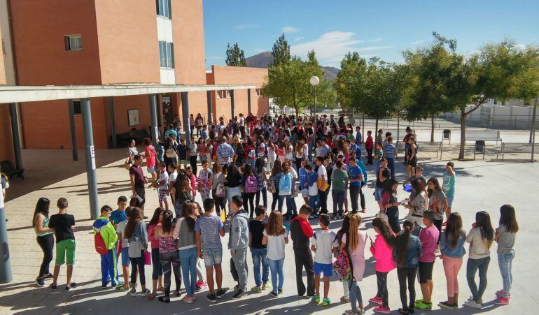 Momento de la incorporación de los alumnos y alumnas de Primero de ESO