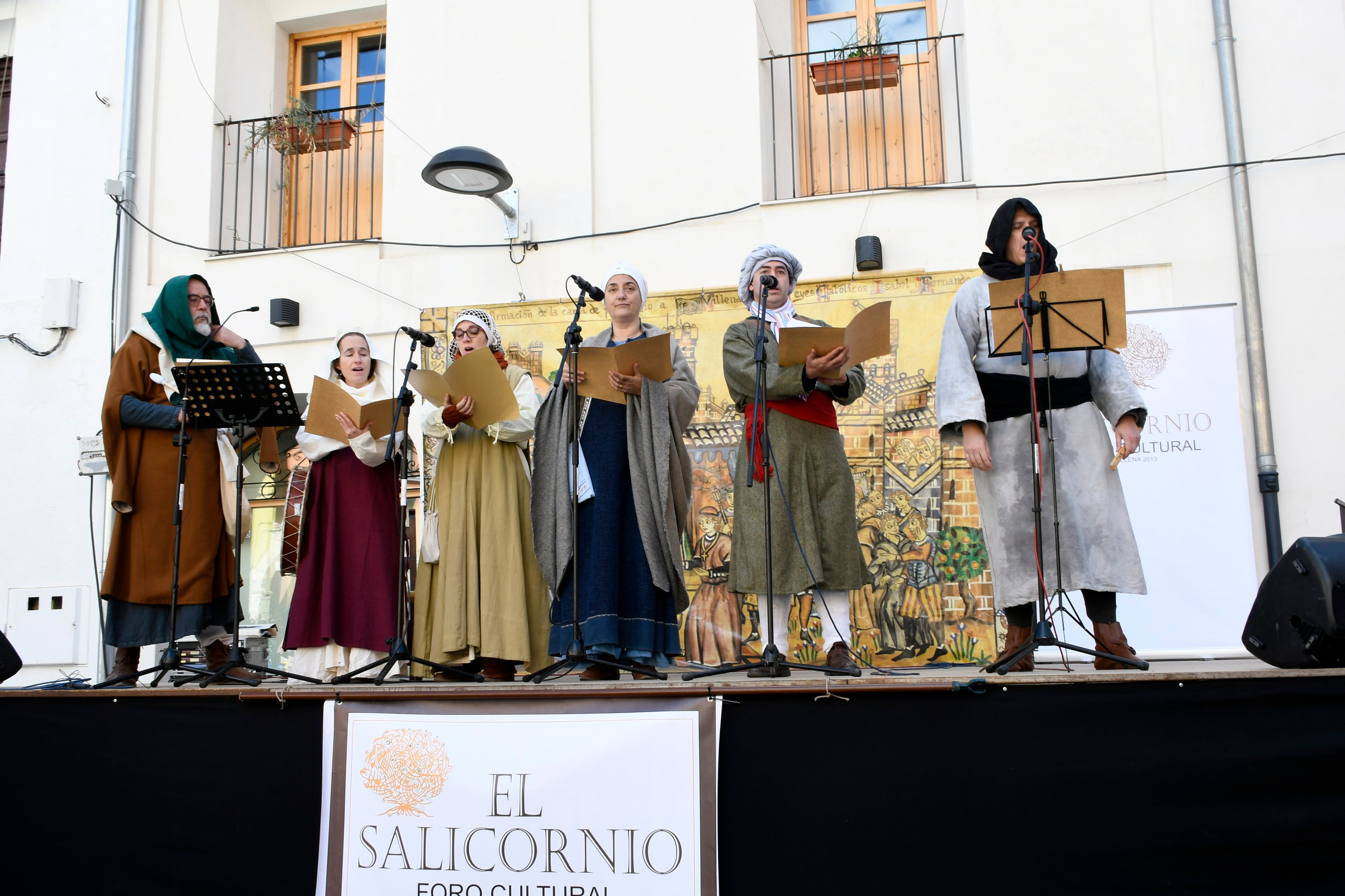 Grupo de Valencia que recreaba cantares de la epoca