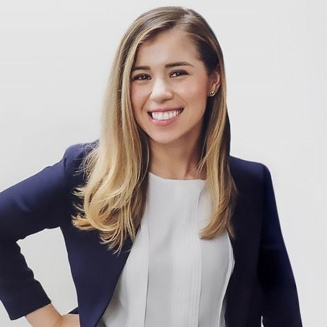 Kelley Ortega, abogada norteamericana experta en inmigración y perdones presidenciales, habla en la SER , sobre los indultos de Trump.