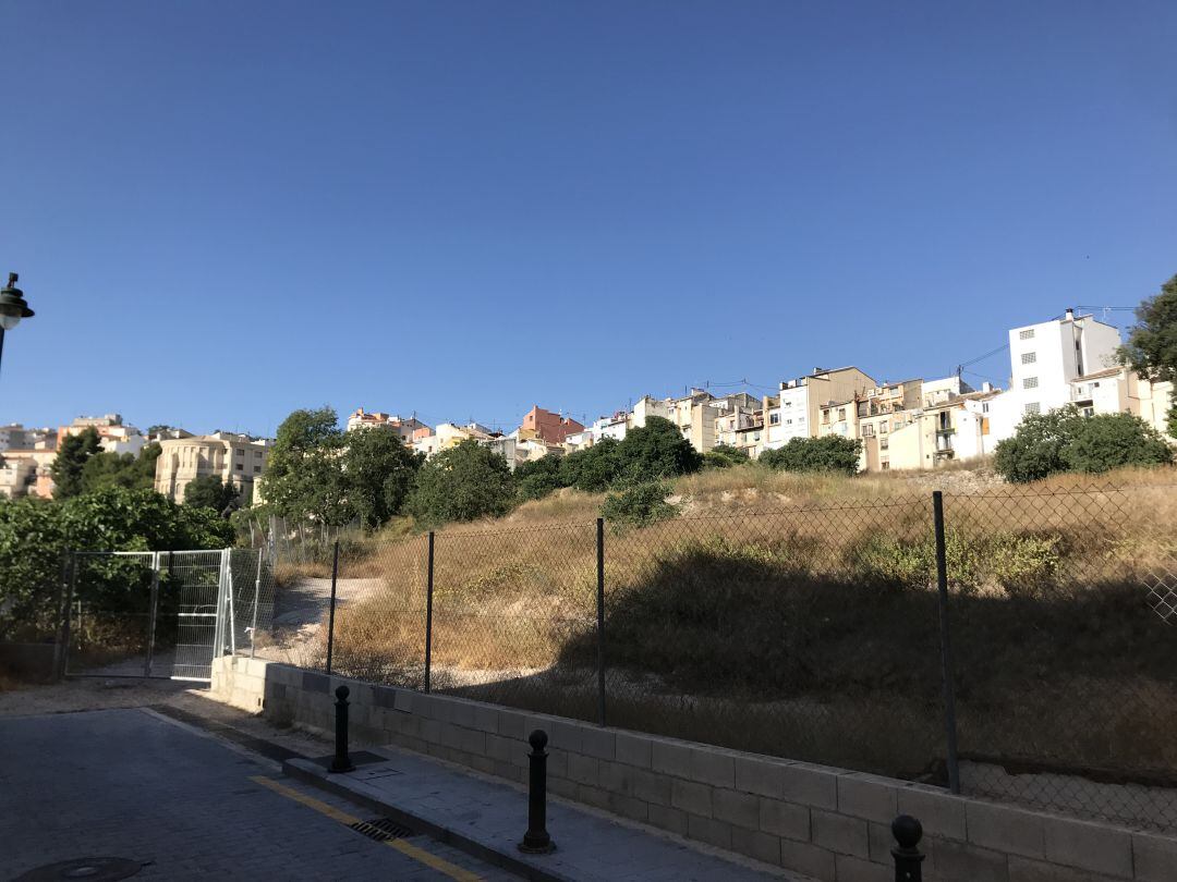Zona donde se proyecta la construcción del parking de La Riba