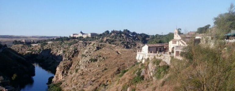 Panorámica de la Ermita de la Virgen del Valle en Toledo