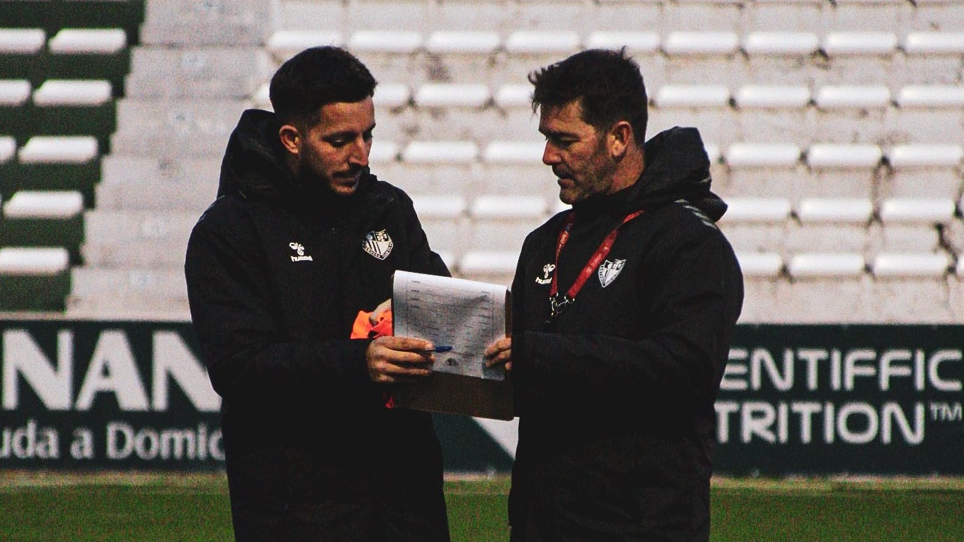 Abraham Paz en un entrenamiento