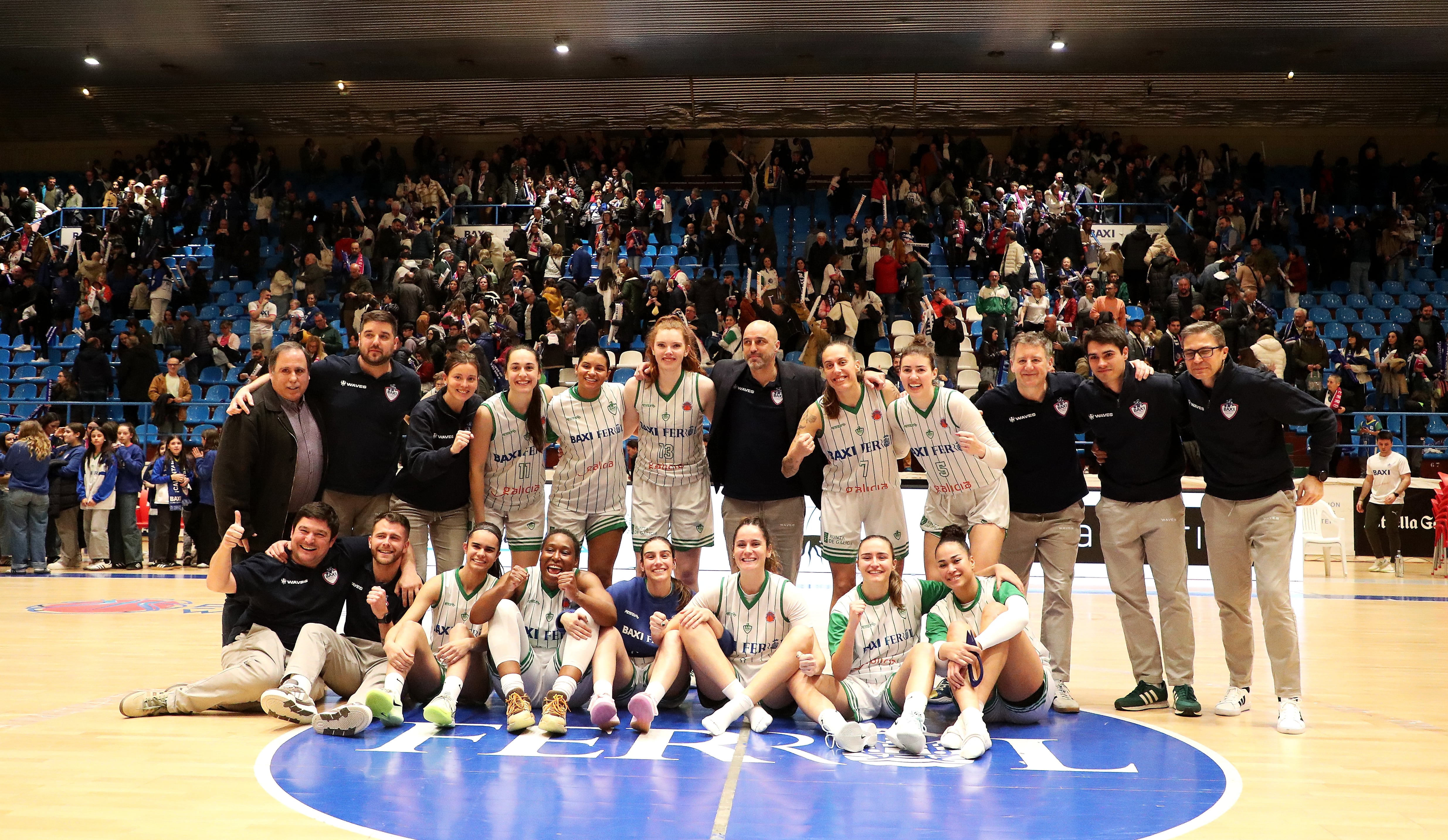 Imagen del Baxi-Dinamo Sassari en A Malata (foto: Mariño / Cadena SER)