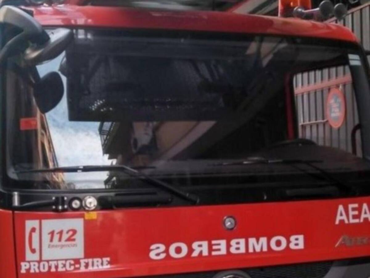 Dos personas afectadas por inhalación de humo en Linares