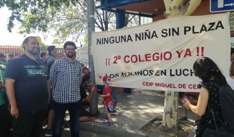 Los padres vienen reivindicando más centros educativos en los nuevos barrios desde hace tiempo.