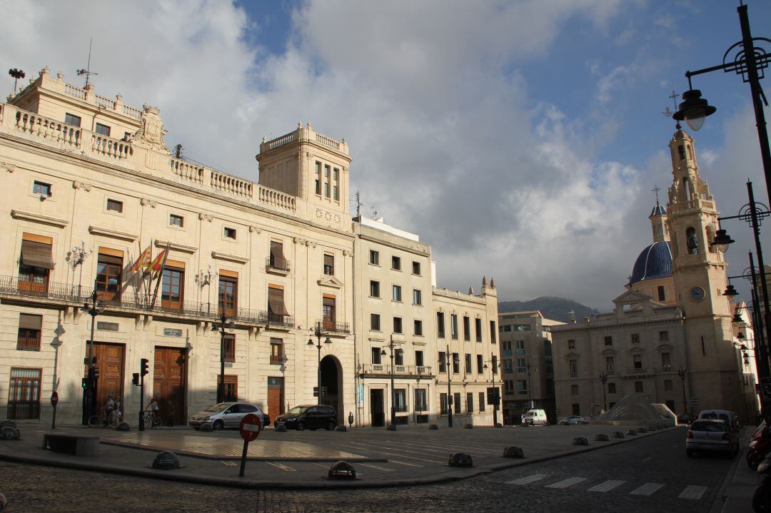 Plaza de España de Alcoy, donde se ha convocado la concentración