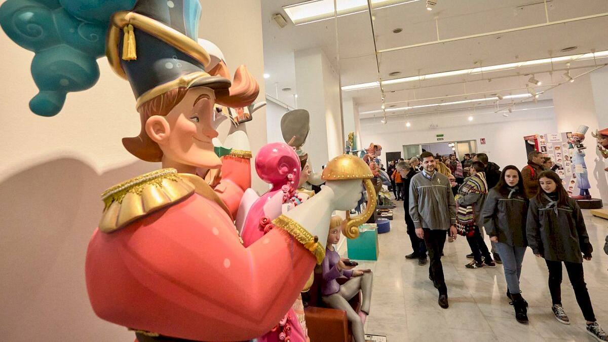 La exposición del Ninot de Gandia se inaugurará finalmente este sábado