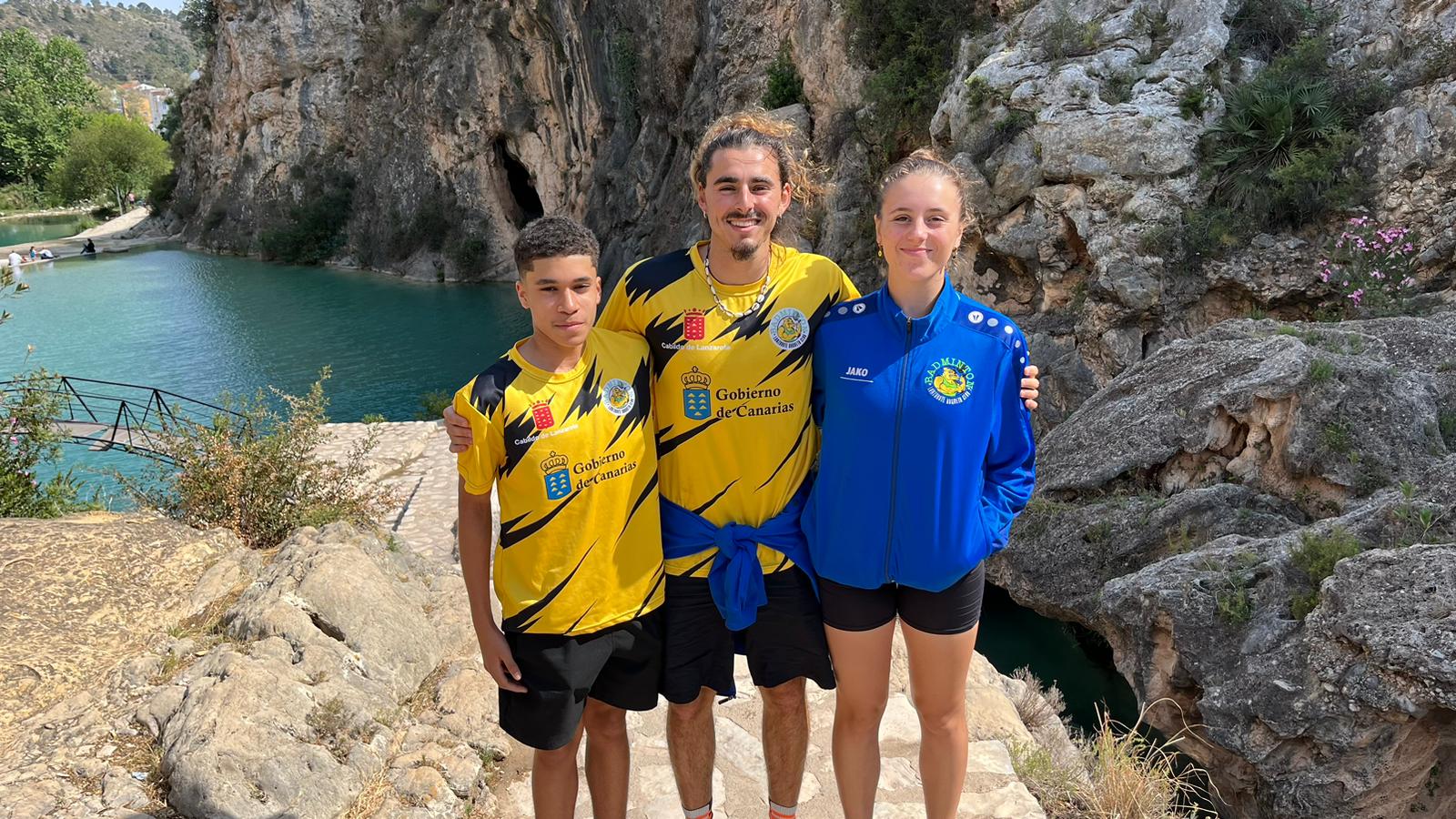 Los tres integrantes del Lanzarote Raqueta Club que se desplazaron a Valencia.