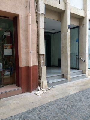 Edifici encastat a Montblanc