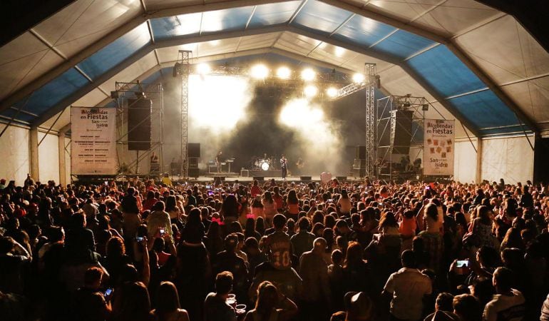 La calidad y gratuidad de los conciertos volverán a llenar el aforo del escenario principal del recinto ferial 