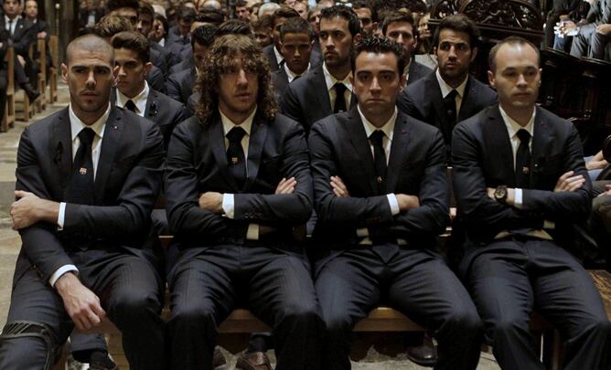 Los capitanes del Barça en el último adiós a Tito Vilanova