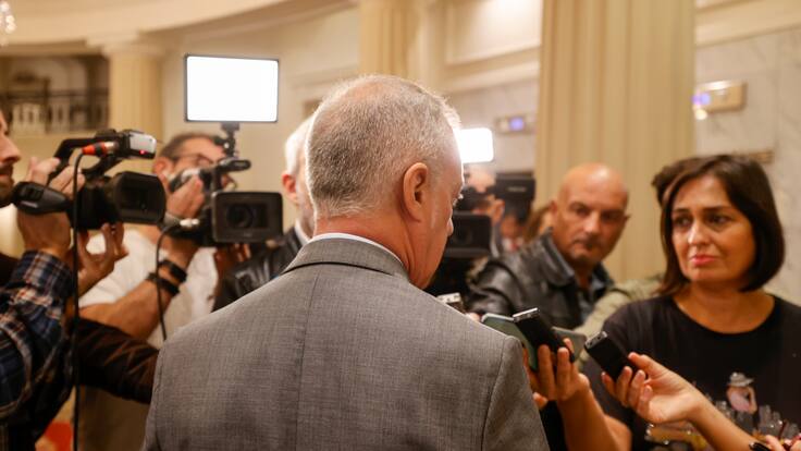 Urkullu recuerda que no solo queda por cerrar un acuerdo con Junts sino también con PNV