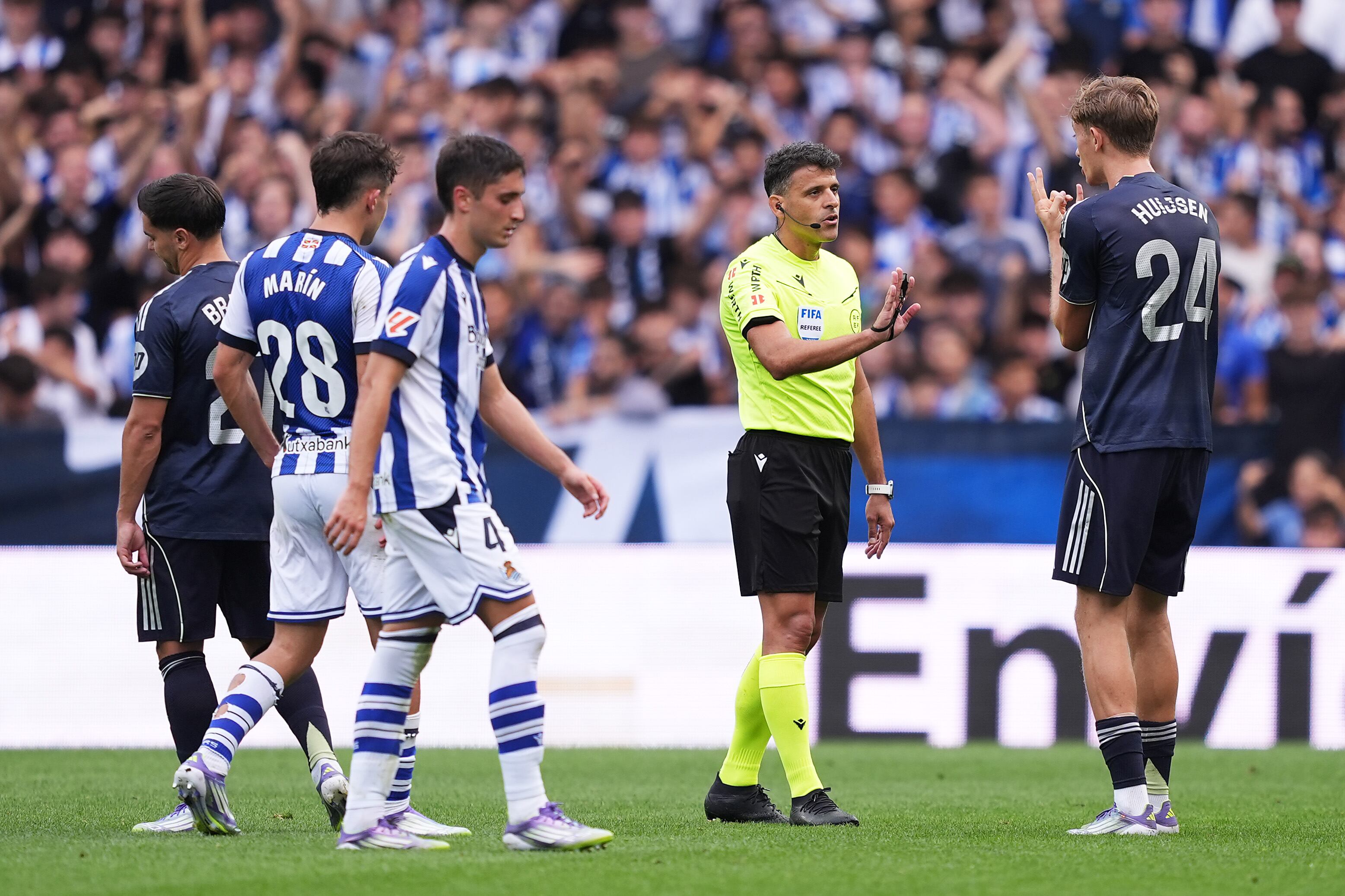 Dean Huijsen, expulsado durante el Real Sociedad-Real Madrid