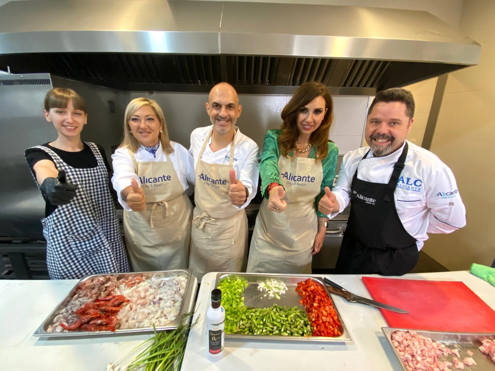 Alicante muestra su oferta gastronómica en Oviedo a la que pretende relevar como Capital Española de la Gastronomía