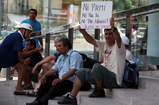 L&#039;oposició forçarà la convocatòria de la Diputació Permanent del Parlament per debatre sobre la polèmica de la PIRMI. Demanen les compareixences dels consellers Cleries i Mena