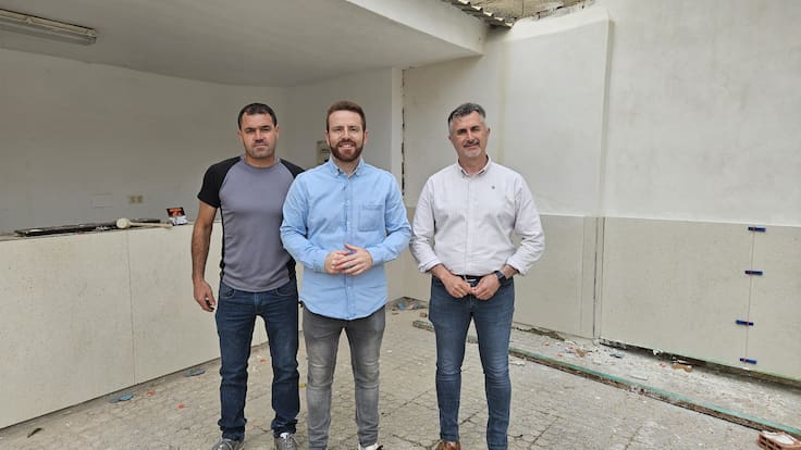 Reforma integral de la Caseta Municipal de Bedmar, que va a permitir “... Mejora de la vistosidad de las propias instalaciones, del confort, de la propia accesibilidad...”