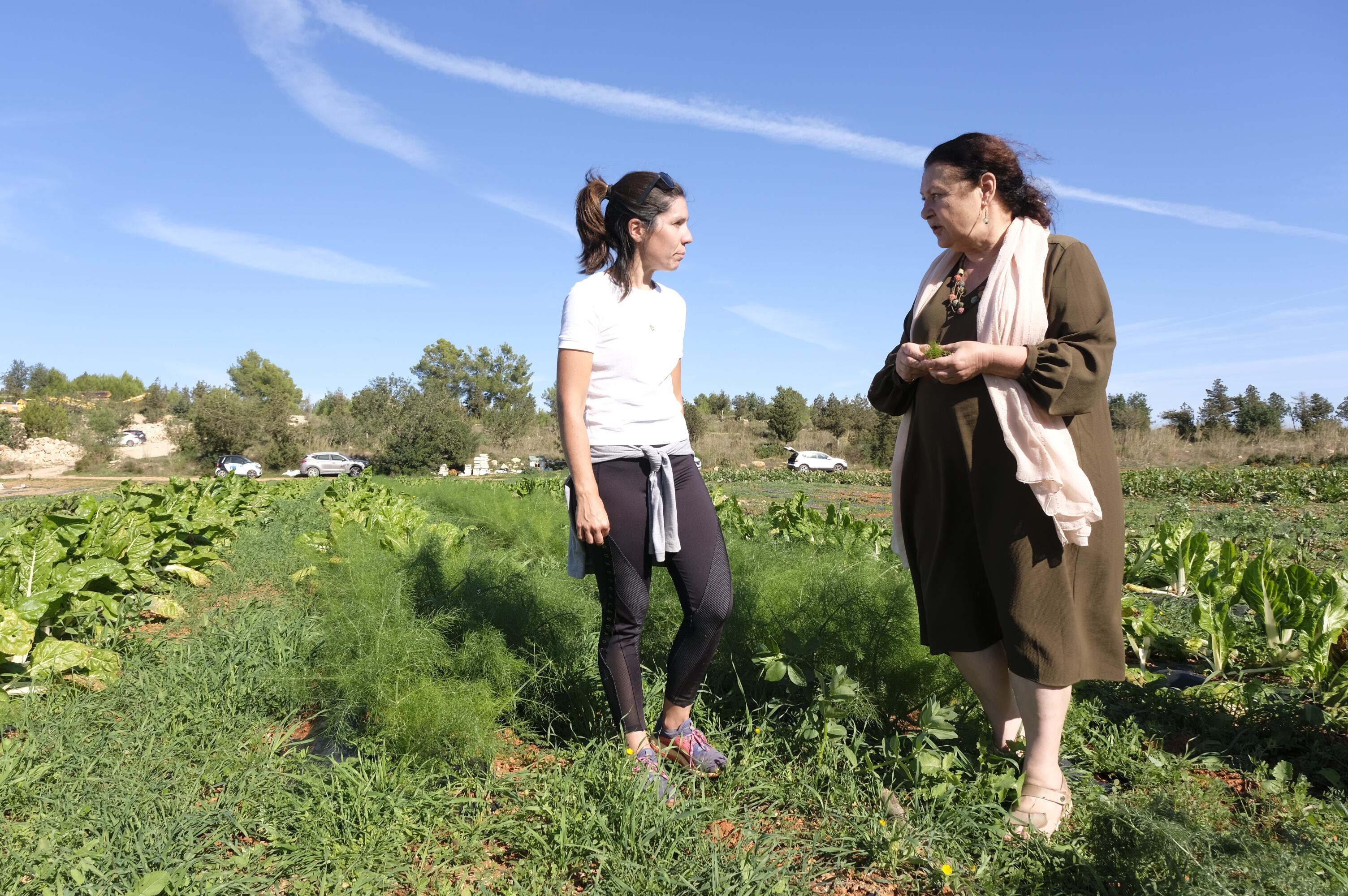 Mae de la Concha durante la visita a una finca de Ibiza