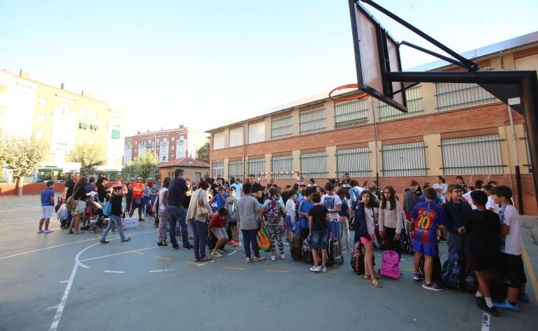 La Federación de Asociaciones de Madres y Padres reclama más seguridad en el transporte escolar