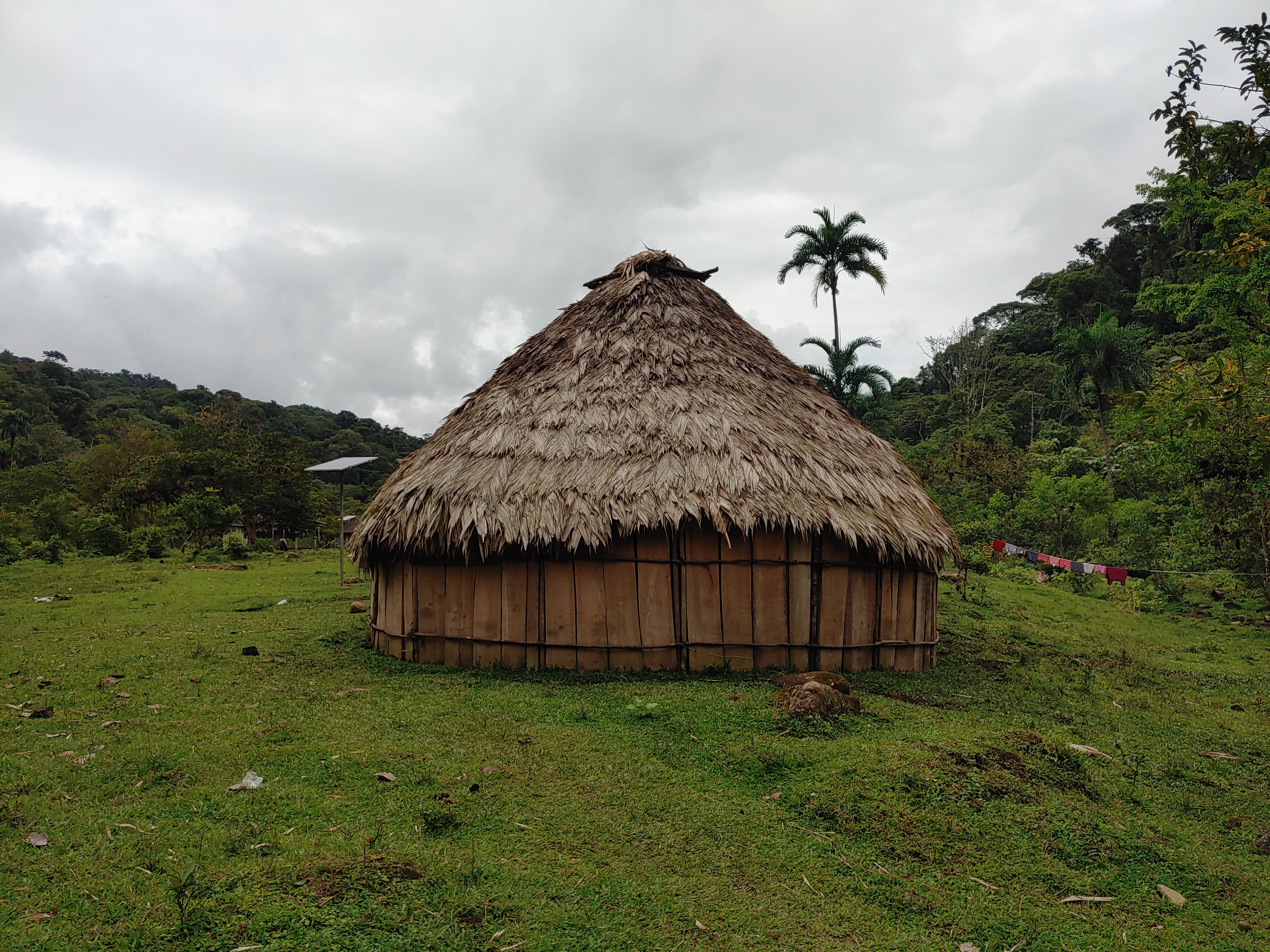 Cabaña en Karkö (Costa Rica) donde vive la población indígena cabécar