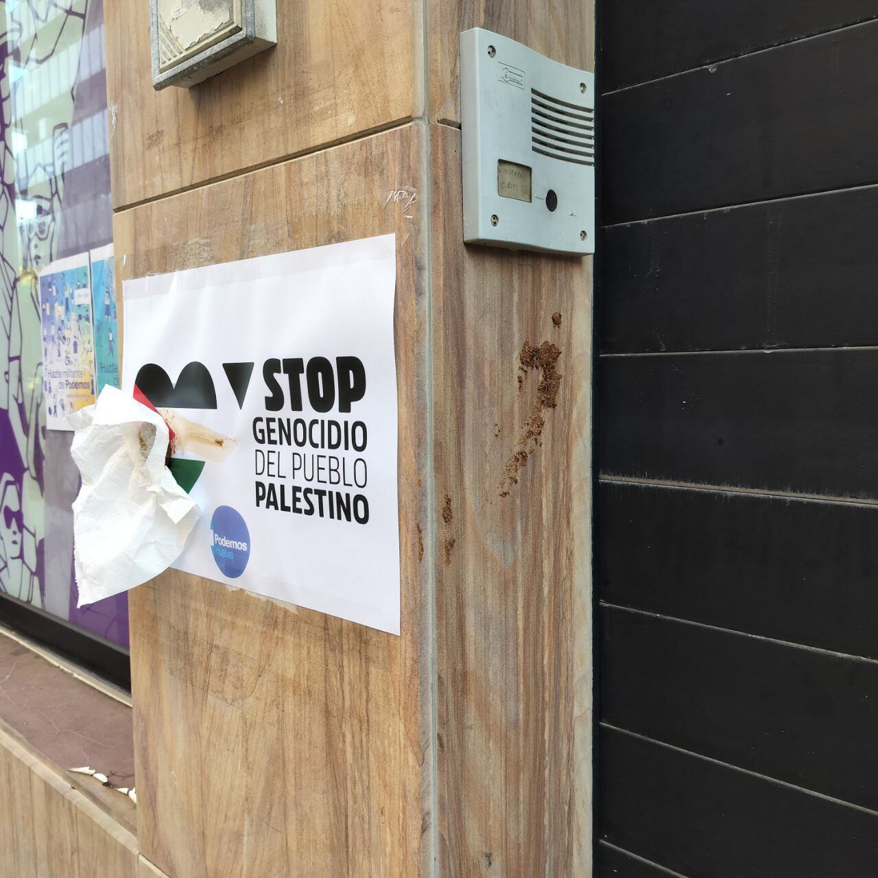 Actos vandálicos en la sede de Podemos Huelva