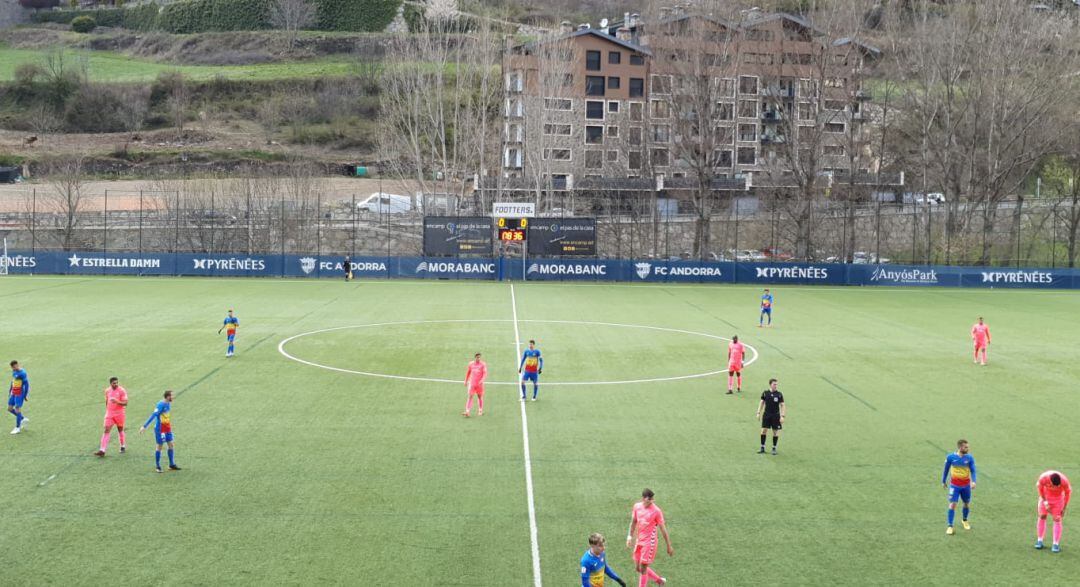 Instantes del partido entre el Andorra y el Alcoyano