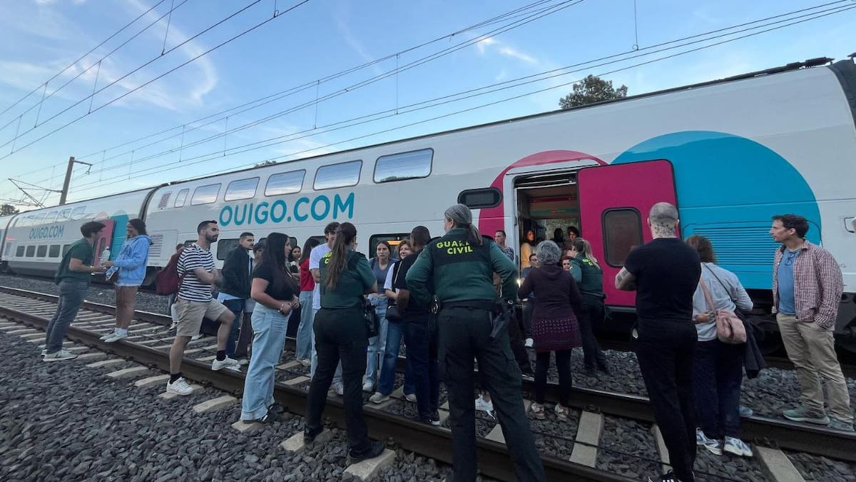 "Apenas he pegado ojo" Jesús Palomares, viajero afectado