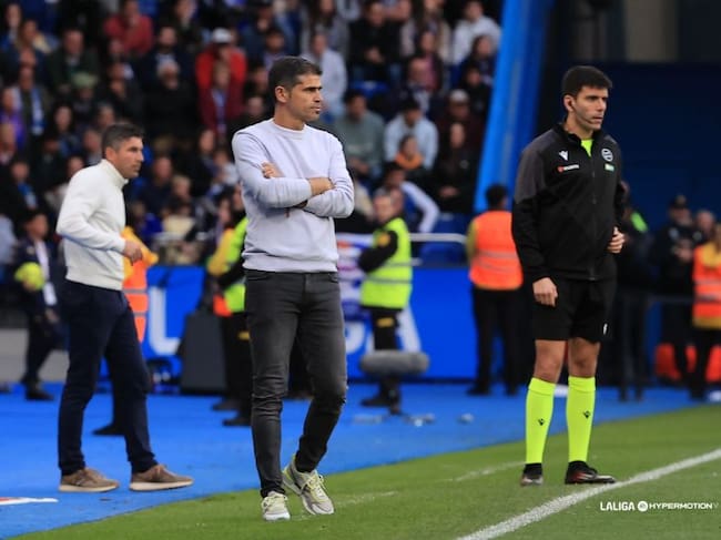Antonio Hidalgo dirige un partido| Foto: LaLiga