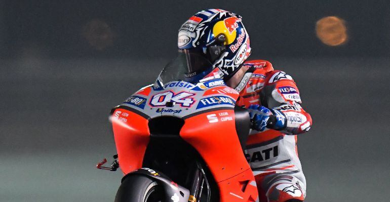 Andrea Dovizioso, durante los entrenamientos libres en Catar