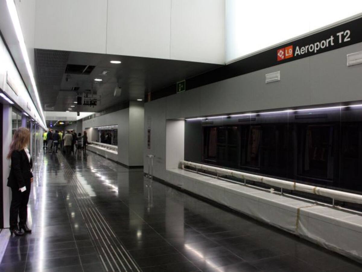 Barcelona estrena el metro a l'aeroport el 12 de febrer