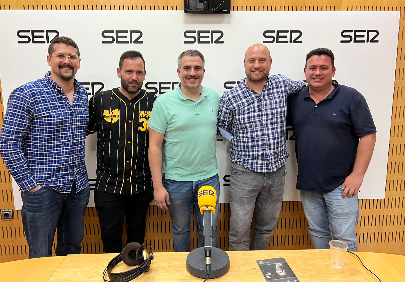 Jose Antonio Sánchez, Fran Díaz, Salva Oliva, Angelón y Tomás Romera en Siempre Real Murcia