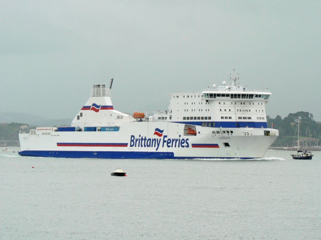 Brittany Ferries suprime la línea y se la llevan a Bilbao, la causa la intrusión masiva de polizones