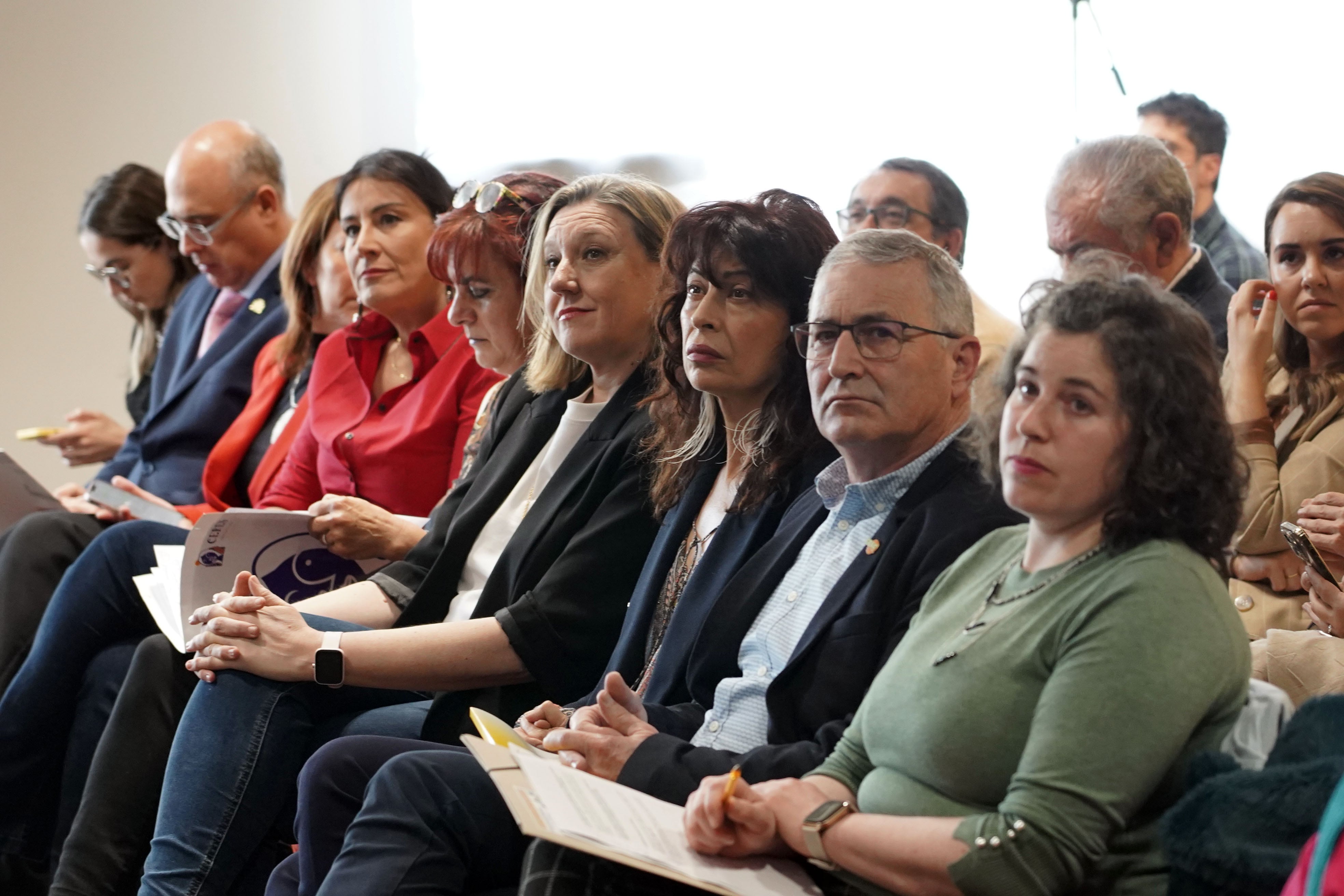 La ministra de Igualdad, Ana Redondo, y la consejera de Familia, Isabel Blanco, inauguran la jornada Mujeres y Vida en el medio rural, organizada por COAG Castilla y León y CERES.