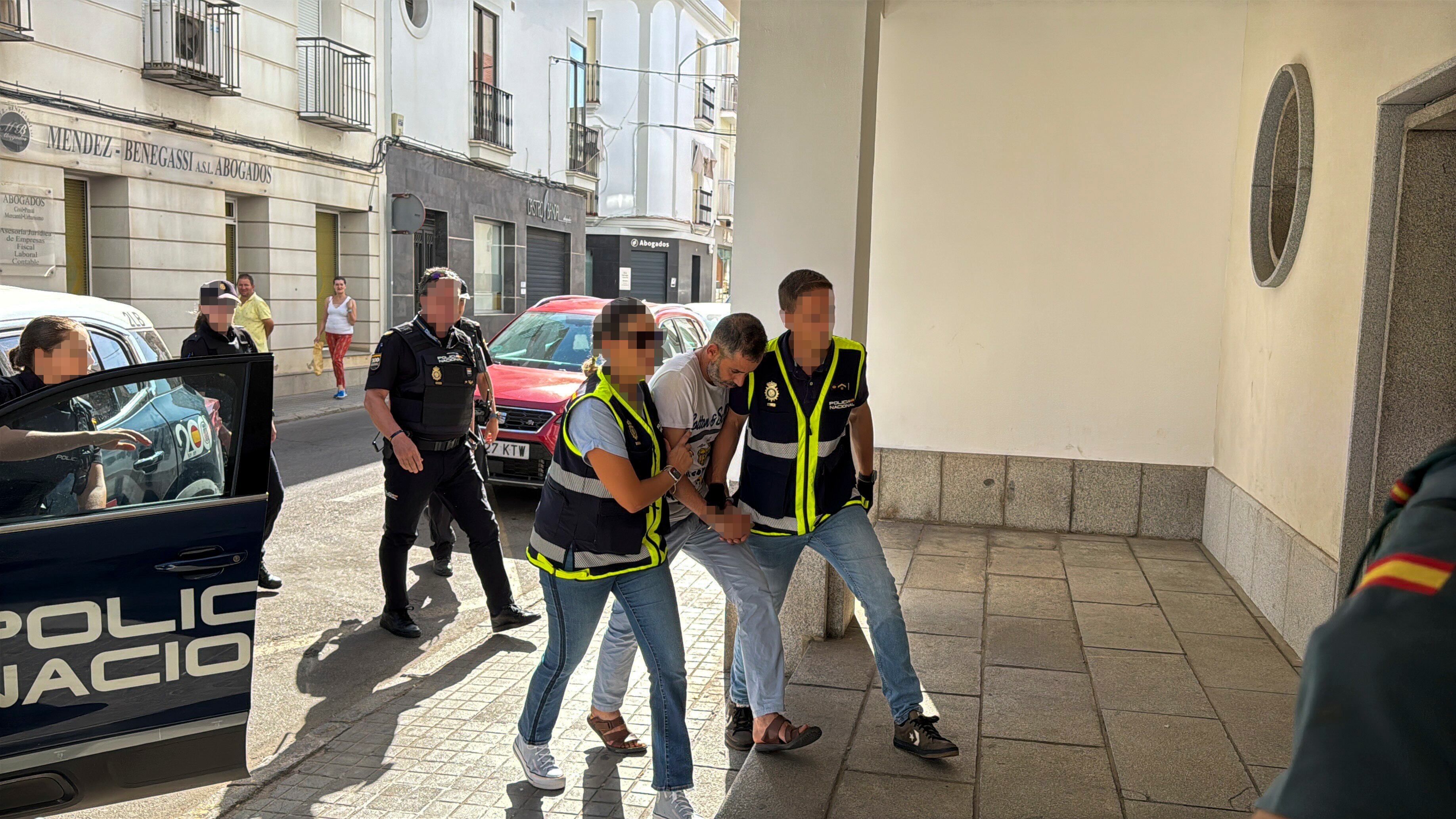 El hombre detenido en Don Benito (Badajoz) por el presunto asesinato de su pareja