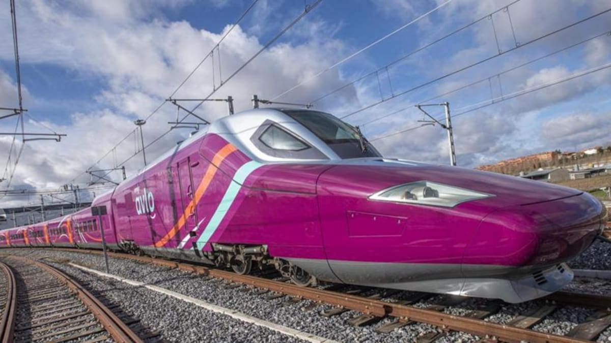 El tren 'low cost' AVLO, con parada en Ciudad Real y Puertollano, ampliará su frecuencia de horarios para finales de año
