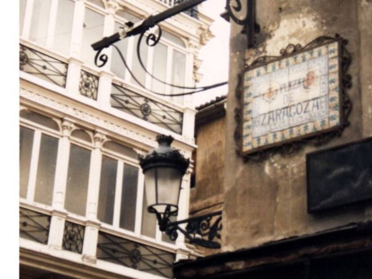 Las plazas, escenarios de poder