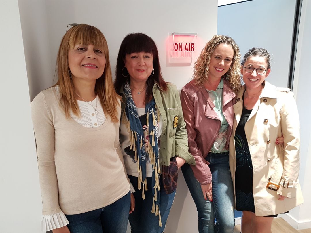 En la foto Rosa Pardo, Gaizkane Florín, Susana Alaguero y Eider Txarroalde