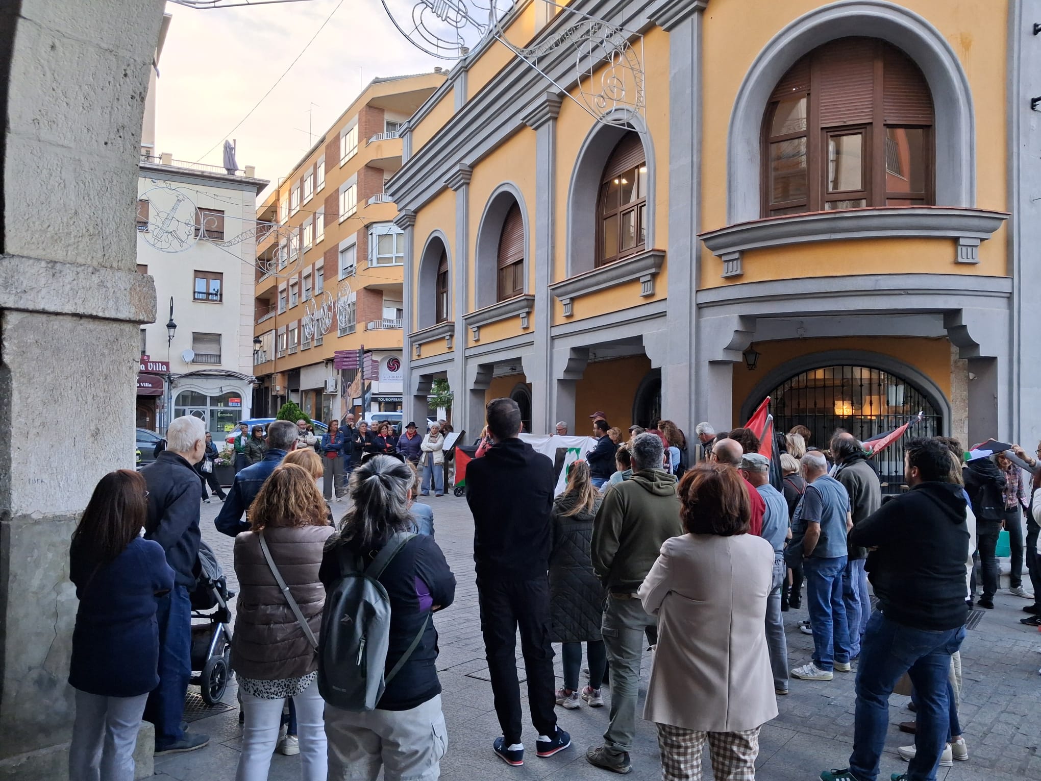Concentración en Aranda de apoyo flotilla de la libertad hacia tras los últimos ataques con drones en su viaje a Gaza