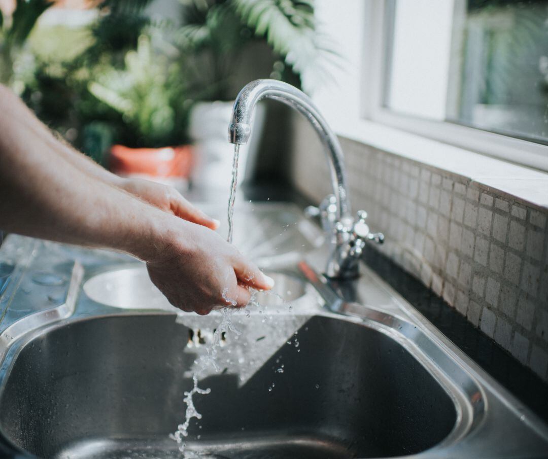 Los técnicos de la Junta abordan soluciones a los problemas de abastecimiento de agua en Barruelo de Santullán