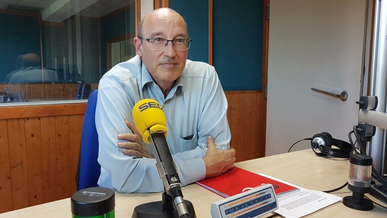 Federico Gutiérrez Solana en un estudio de la SER