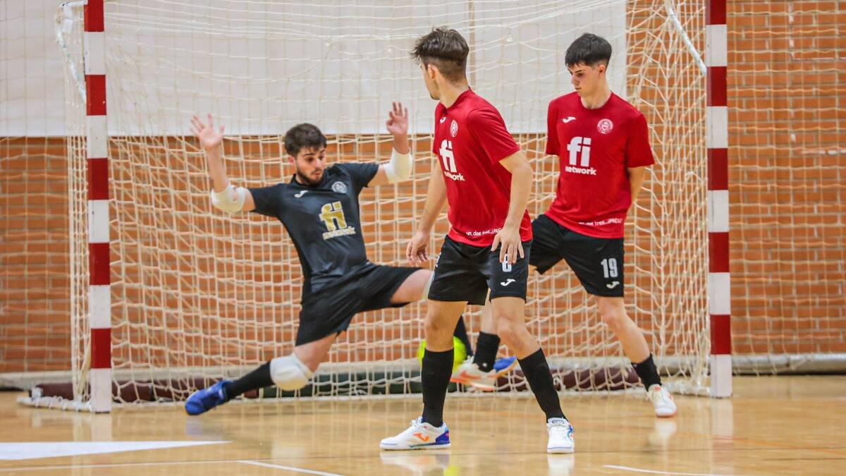 El Nueva Elda sufre una ajustada derrota en la pista del Desamparados Orihuela (4-3)