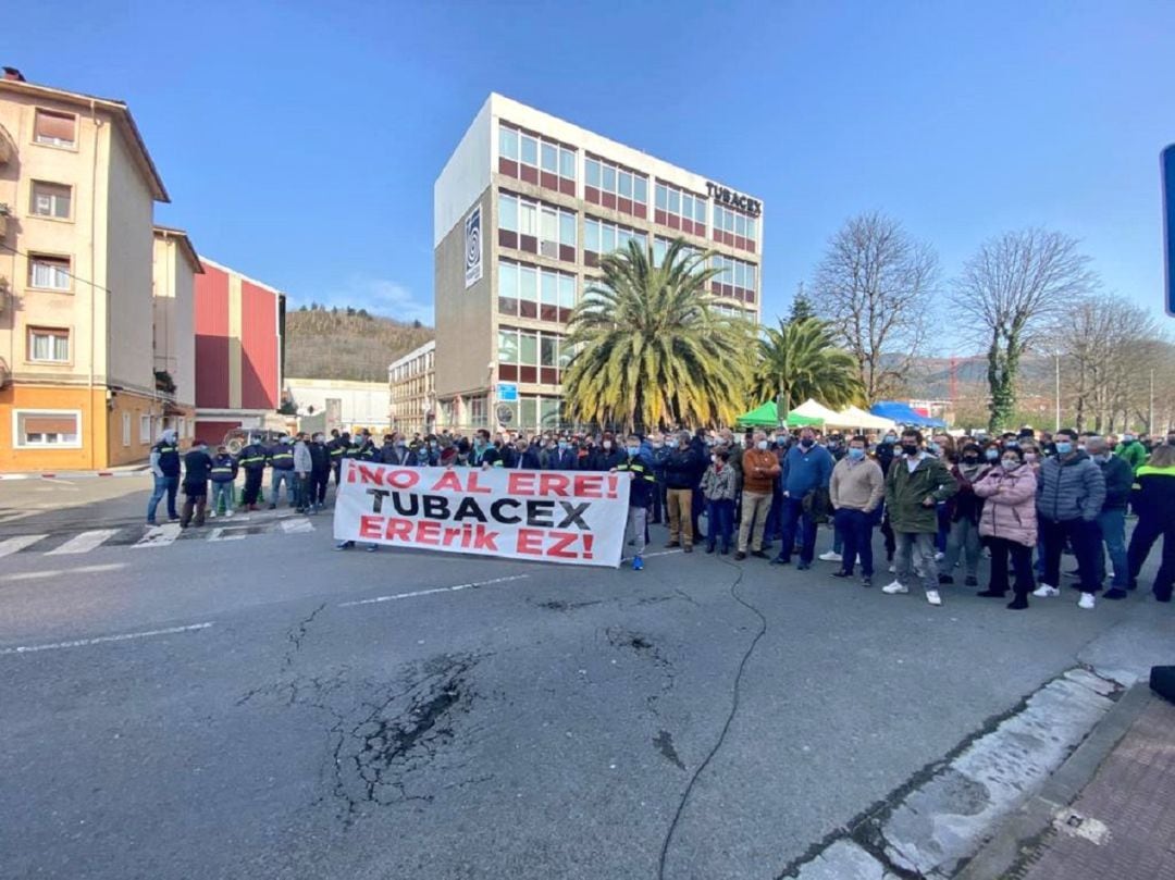 Concentración contra el ERE en Tubacex