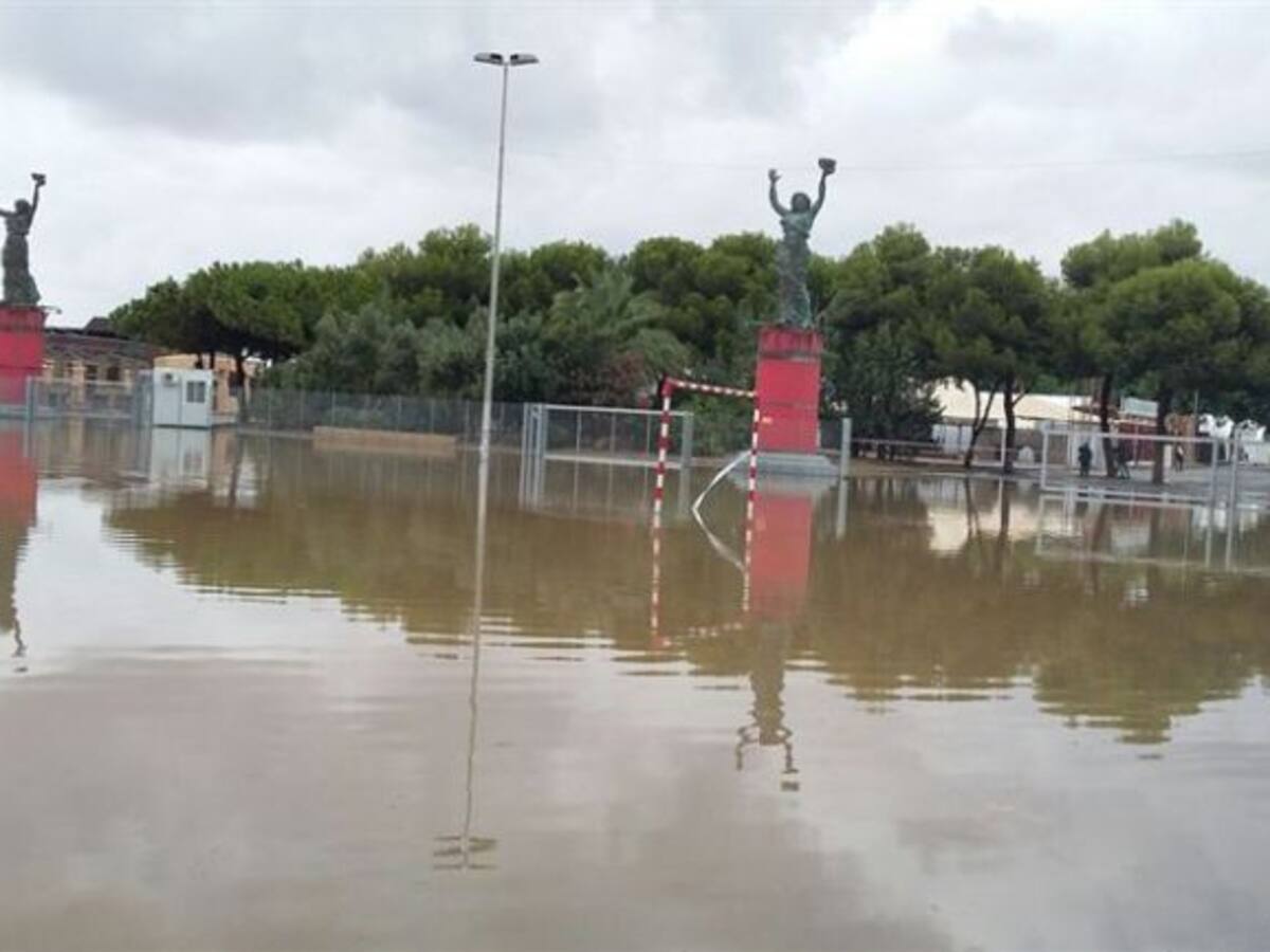 100 llamadas de alarma por la lluvia