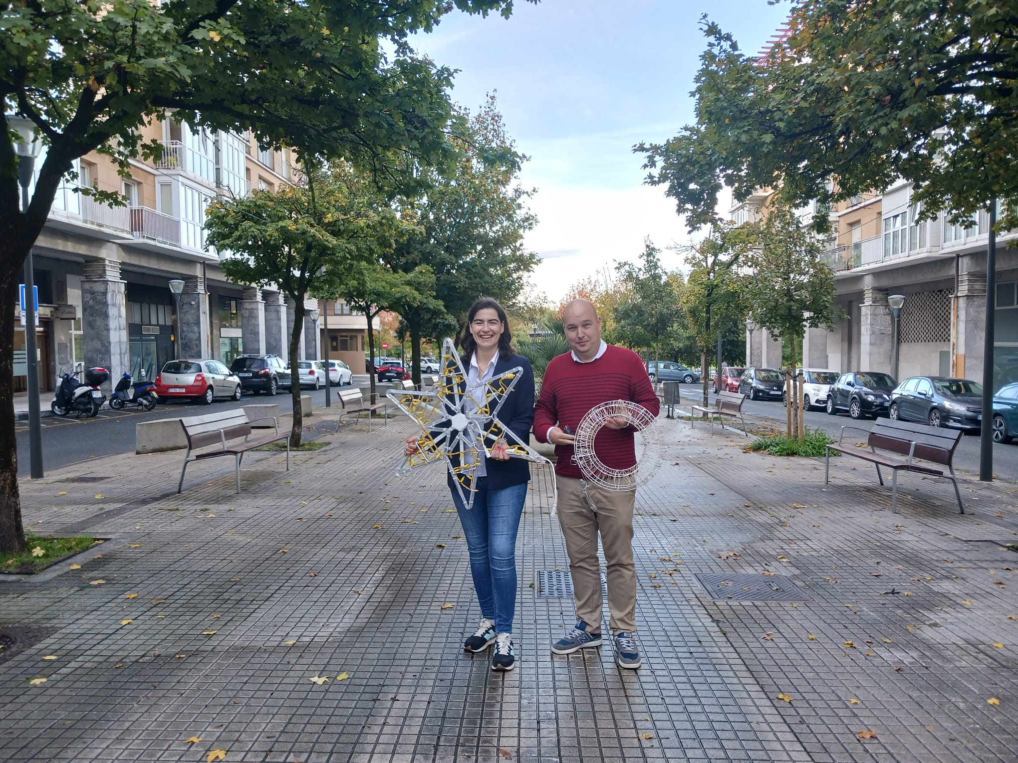 La delegada de Impulso de Ciudad y Promoción Económica, Nuria Alzaga y el delegado de Obras, Mantenimiento e Infraestructuras, Gorka Álvarez.