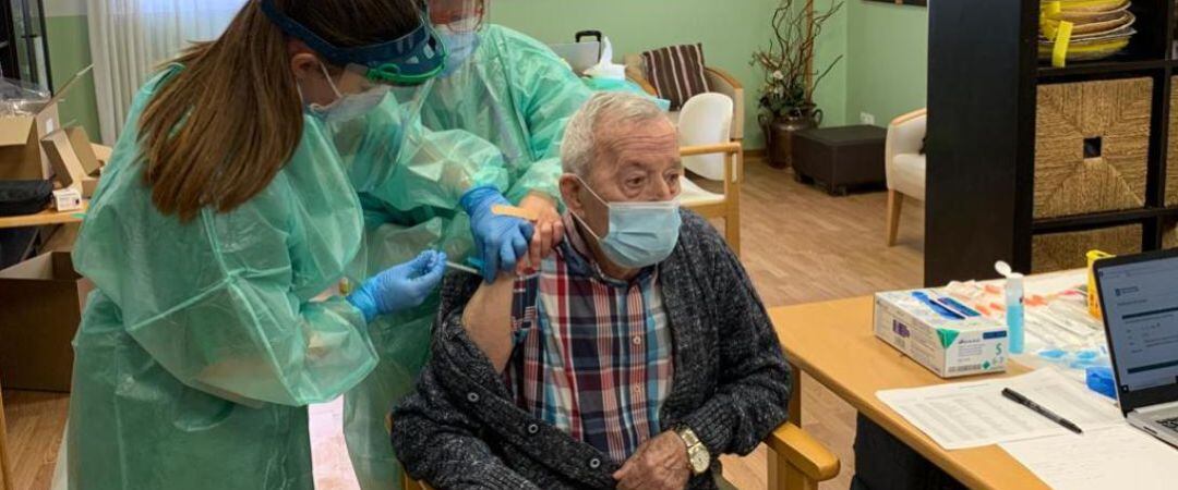 Primer vacunado en A Coruña