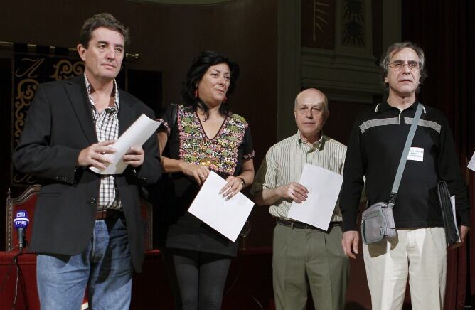 Uno de los momentos de la lectura del manifiesto en apoyo a la educación