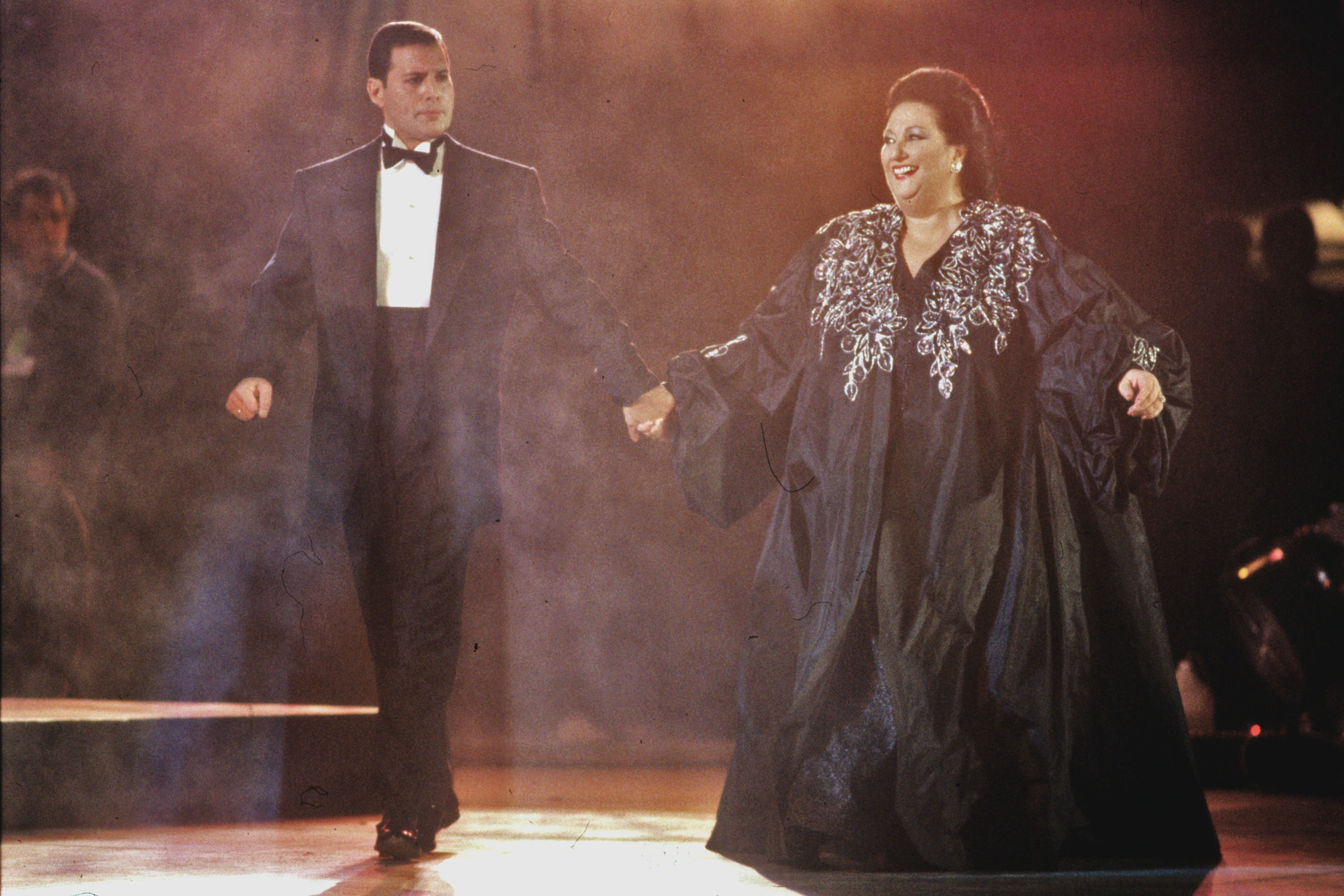 Freddie Mercury y Montserrat Caballé en una actuación previa a los Juegos Olímpicos de Barcelona