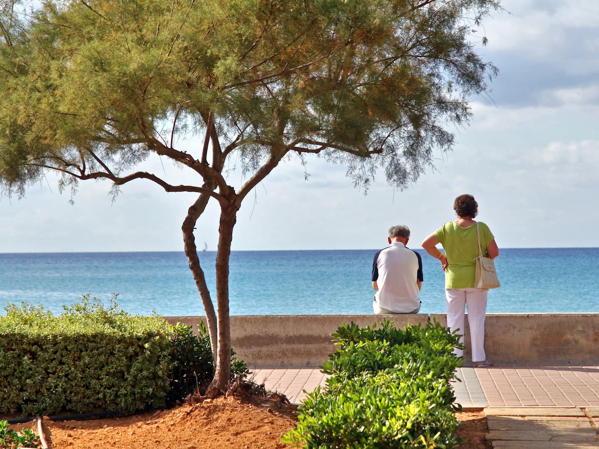 Recogen firmas en Baleares para subir las pensiones más bajas hasta el salario mínimo