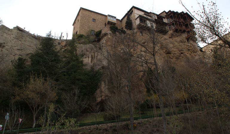 El ascensor propuesto comunicará el Teatro Auditorio con las Casas Colgadas